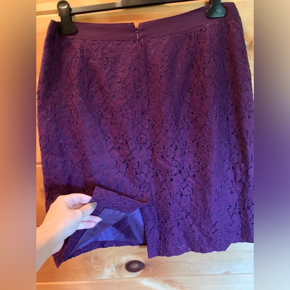J Crew womens the pencil skirt floral lace purple lined back zipper sz 12 - Picture 5 of 9